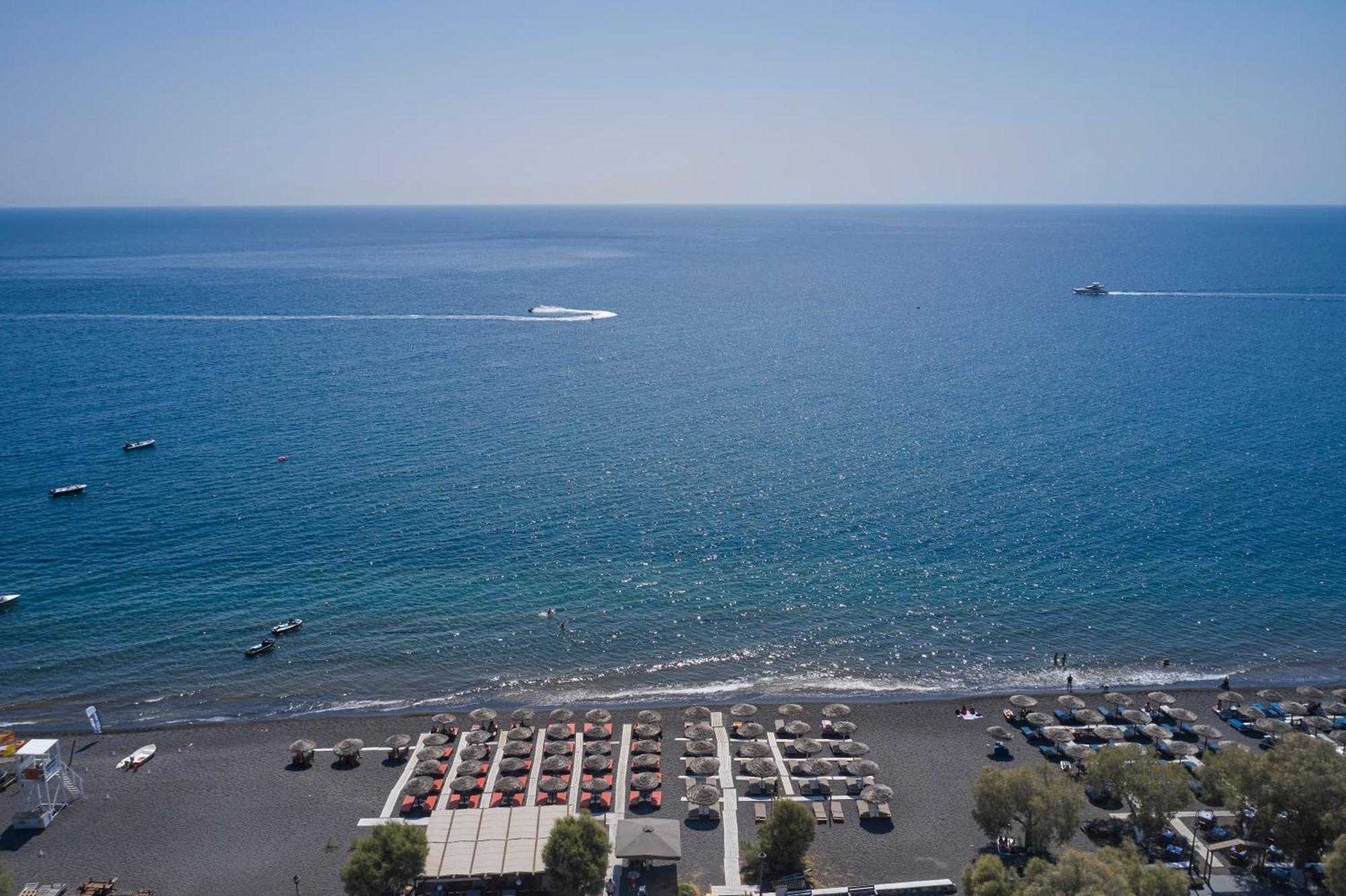 Heyday Luxury Suites Perissa  Exterior foto