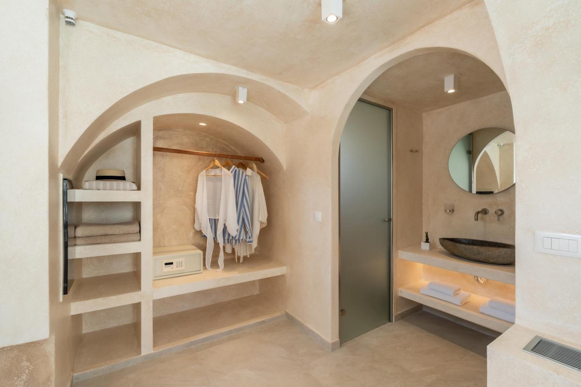 Heyday Luxury Suites Perissa  Exterior foto