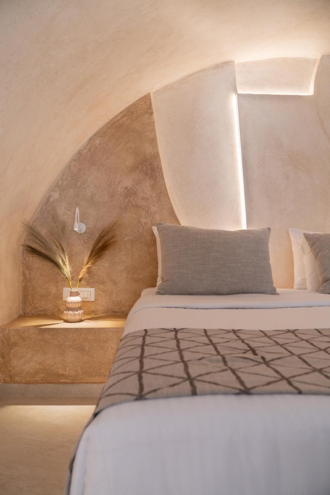 Heyday Luxury Suites Perissa  Exterior foto