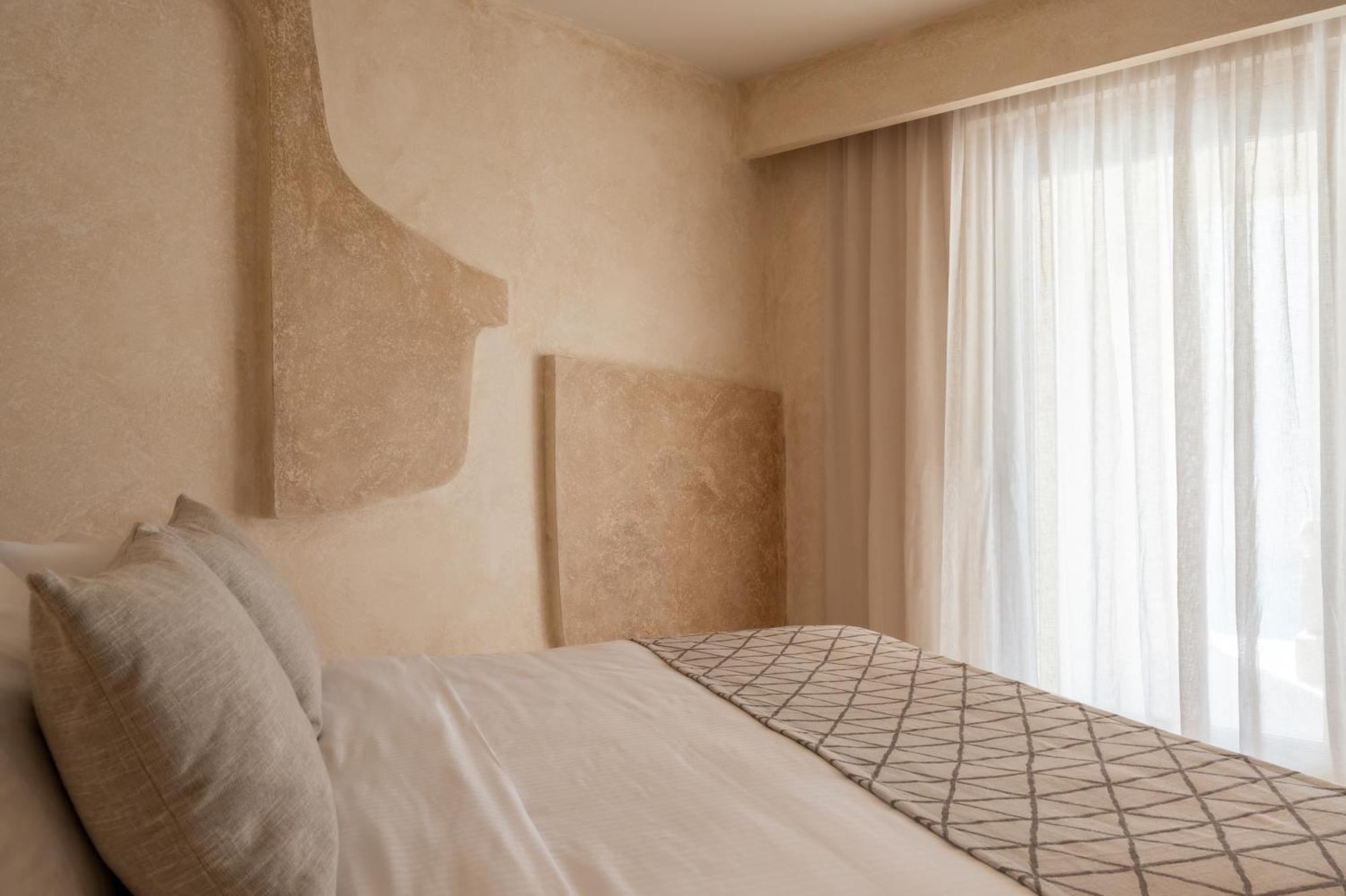 Heyday Luxury Suites Perissa  Exterior foto